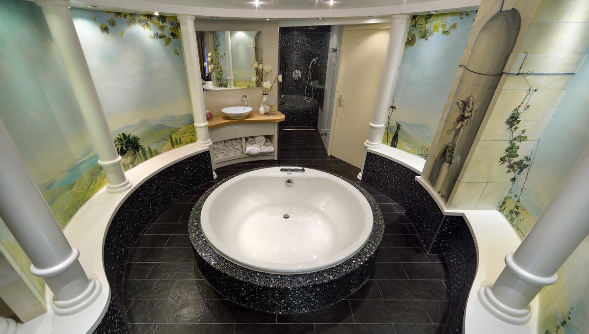 luxury bath
